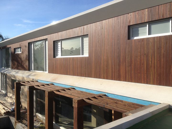 32321795_1015730231923576_9082944030957895680_n